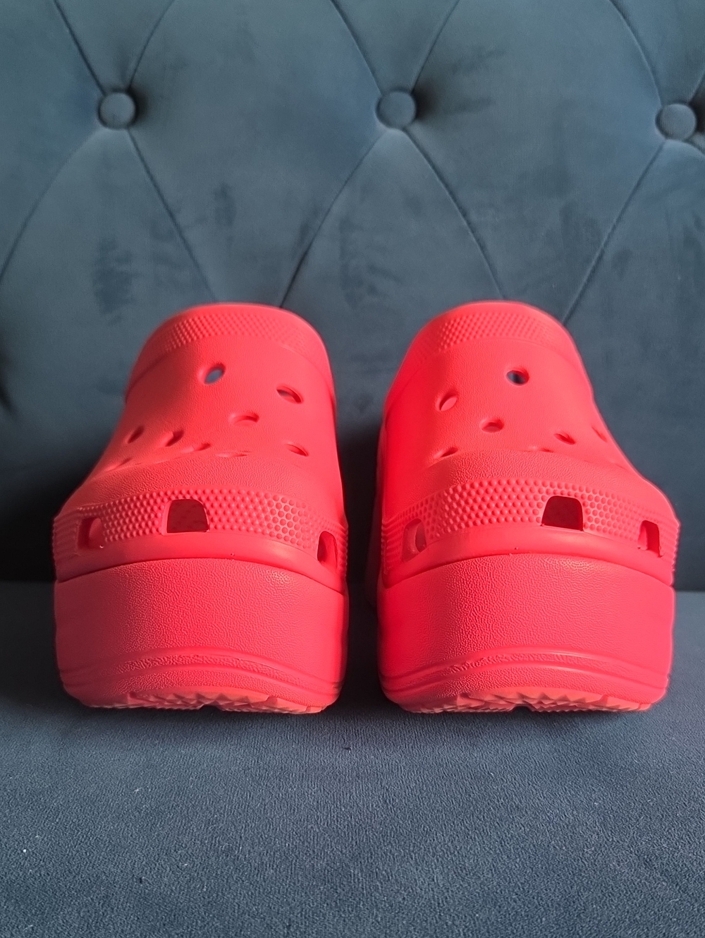 CROCS Siren Platform Clogs - Picture 6 of 9